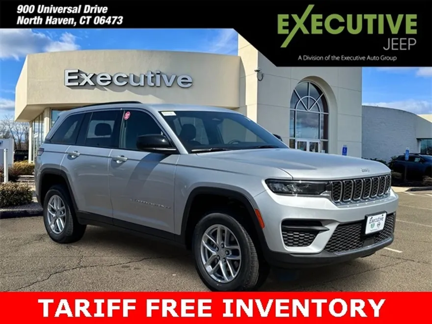 2025 Jeep Grand Cherokee Laredo photo 1