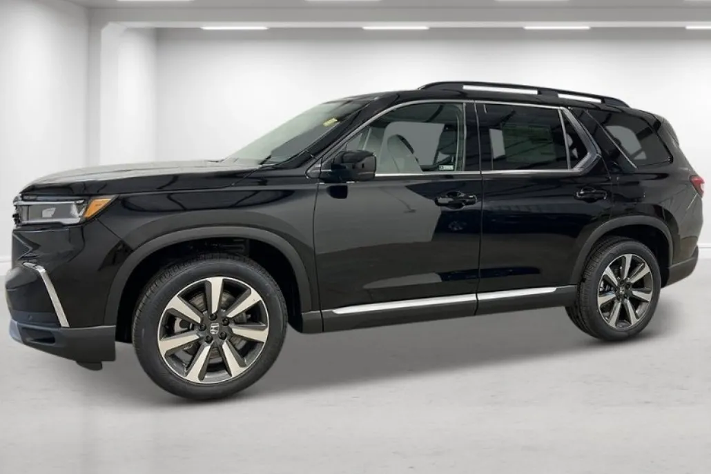 2025 Honda Pilot Elite photo 1