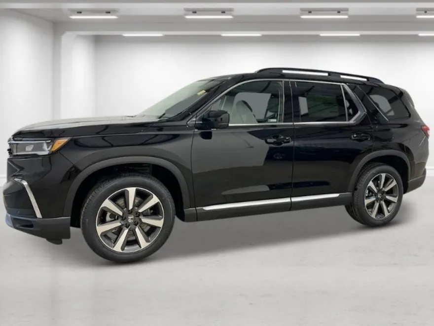 2025 Honda Pilot Elite photo 1