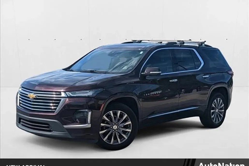 2023 Chevrolet Traverse Premier photo 1