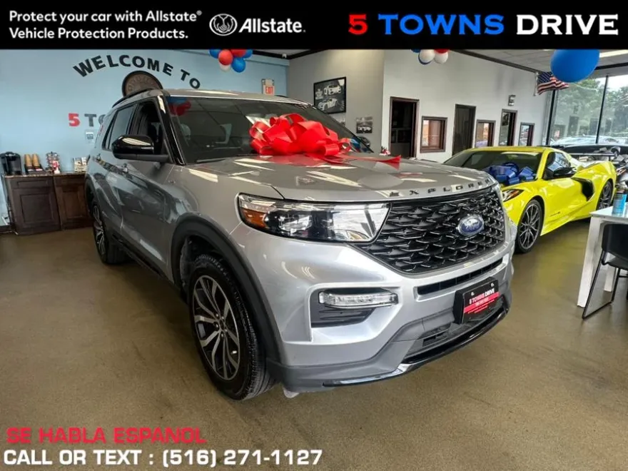 2022 Ford Explorer ST-Line photo 1