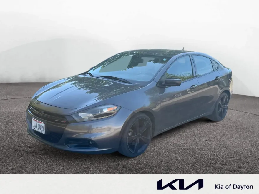 2016 Dodge Dart SXT photo 1
