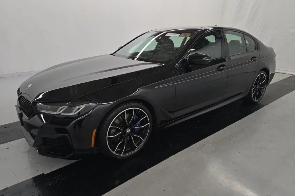 2022 Bmw 530i photo 1