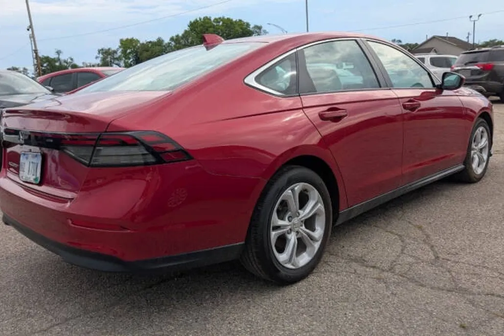2024 Honda Accord LX photo 1