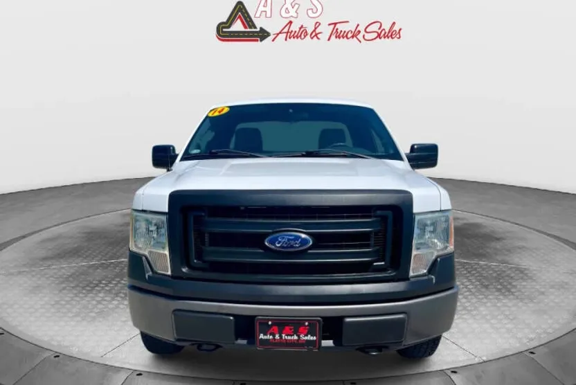 2014 Ford F-150 XL photo 1