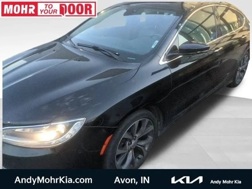 2015 Chrysler 200 C photo 1