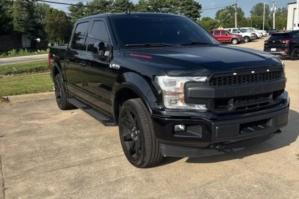 2020 Ford F-150 Lariat photo 1