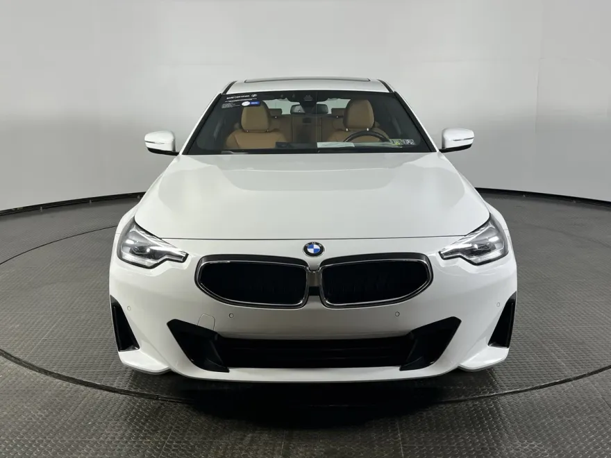 2023 Bmw 230i photo 1