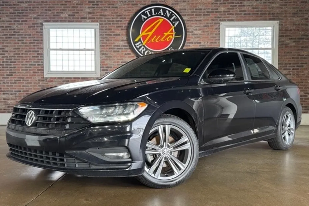 2020 Volkswagen Jetta R-Line photo 1