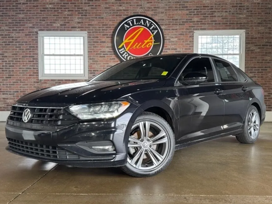2020 Volkswagen Jetta R-Line photo 1
