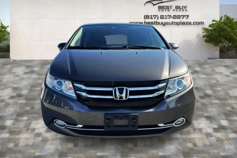 2016 Honda Odyssey Touring Elite photo 1