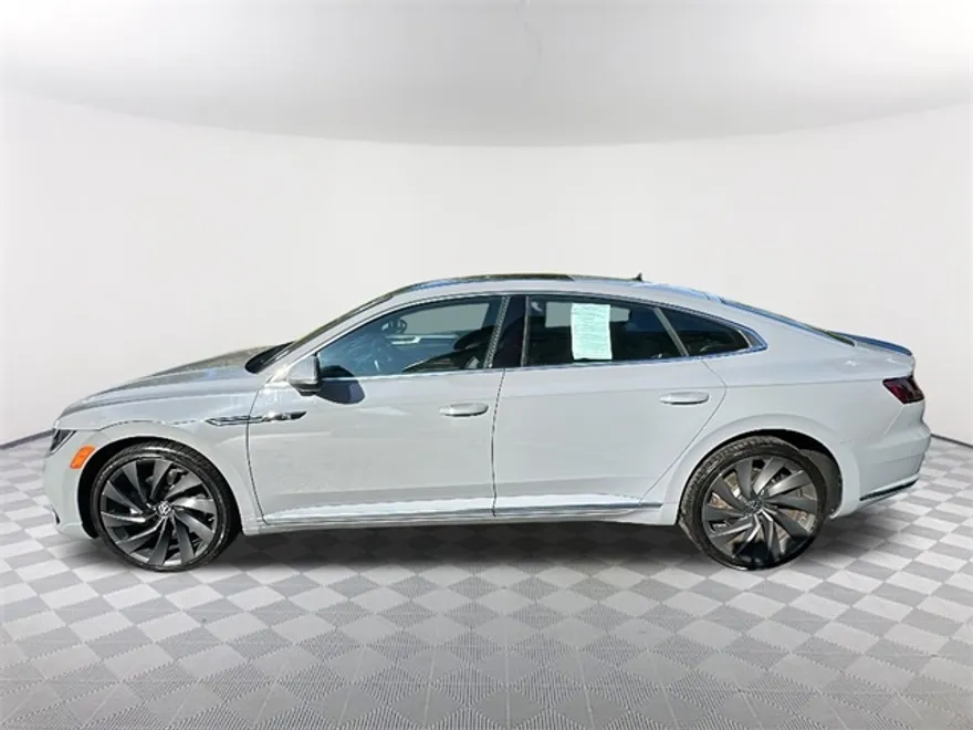 2023 Volkswagen Arteon SE R-Line photo 1