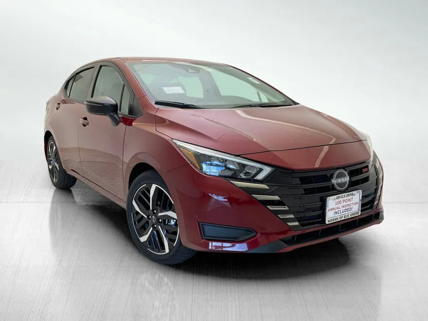 2025 Nissan Versa SR photo 1