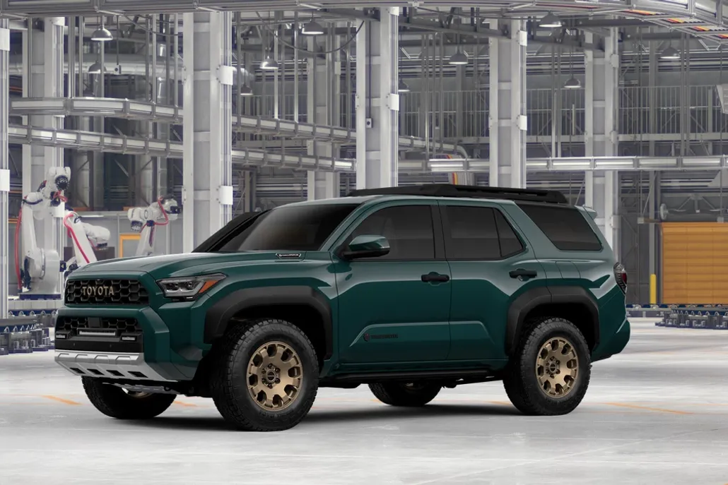 2025 Toyota 4Runner photo 1