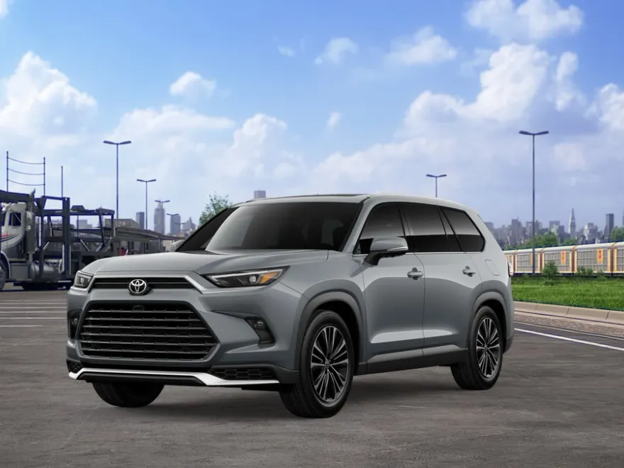 2026 Toyota Highlander Platinum Hybrid photo 1