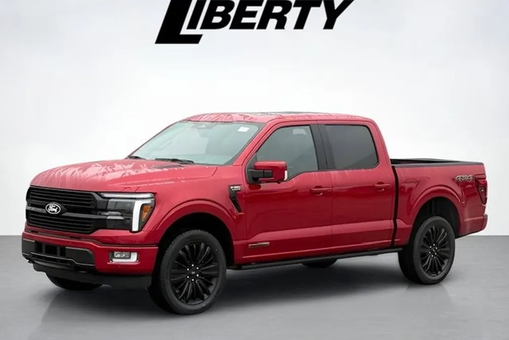 2025 Ford F-150 Platinum photo 1