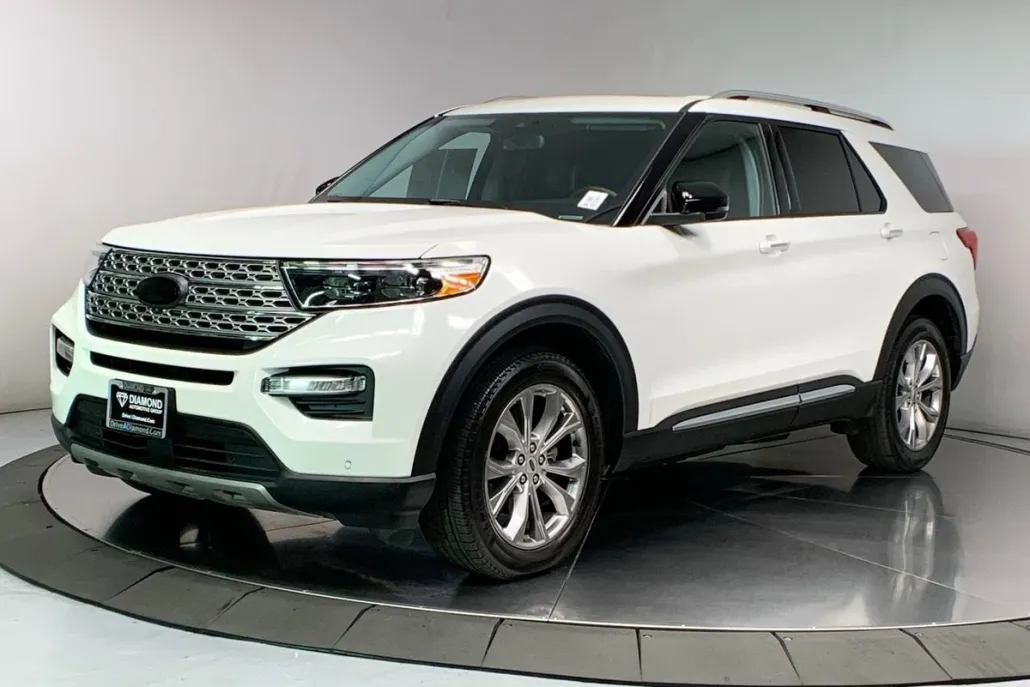 2021 Ford Explorer Limited photo 1