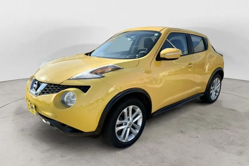 2016 Nissan Juke S photo 1