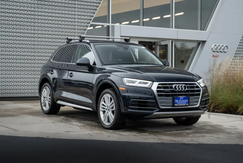 2019 Audi Q5 Premium Plus photo 1