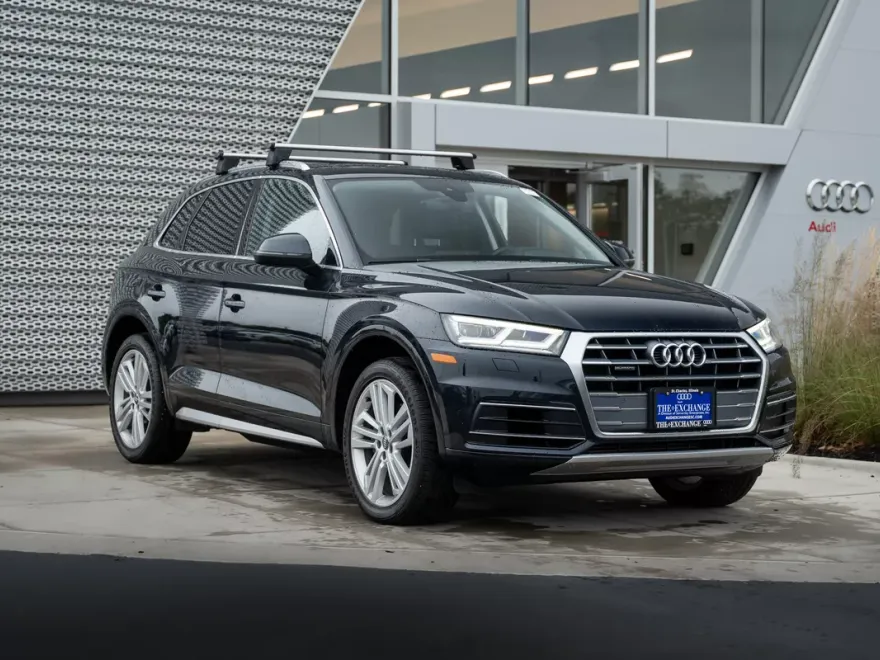 2019 Audi Q5 Premium Plus photo 1