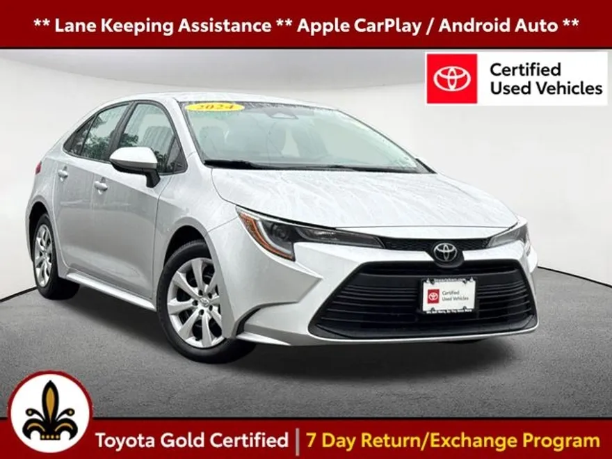 2024 Toyota Corolla LE photo 1