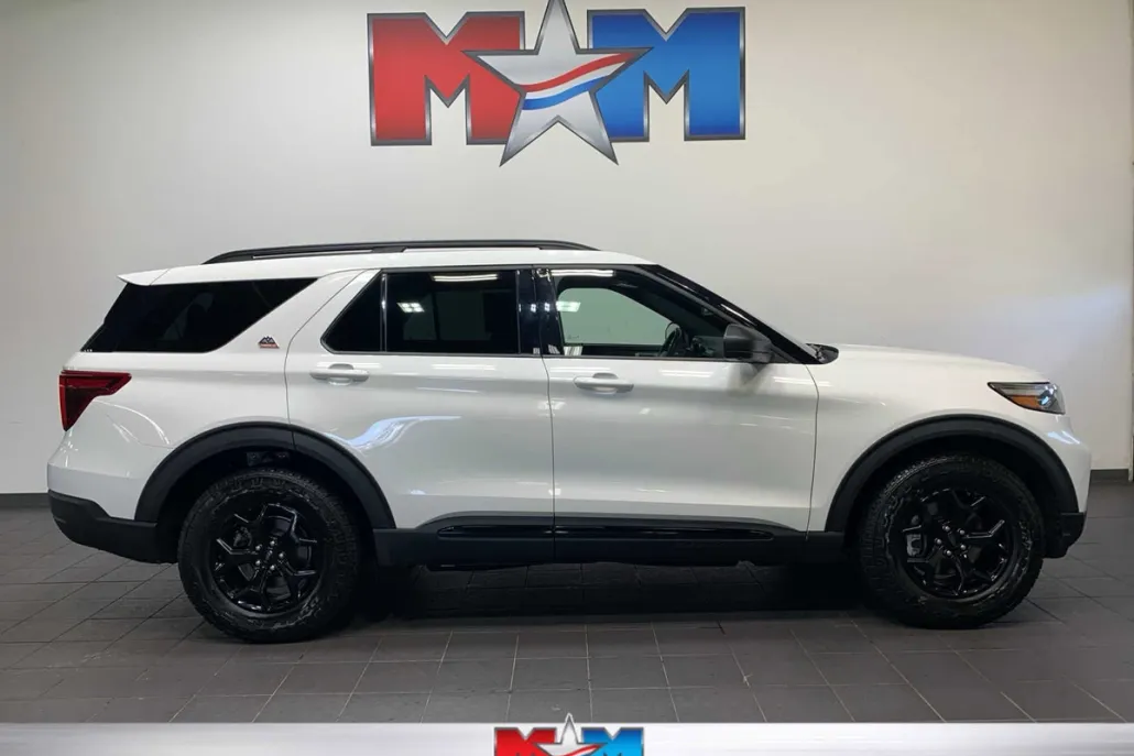 2023 Ford Explorer Timberline photo 1