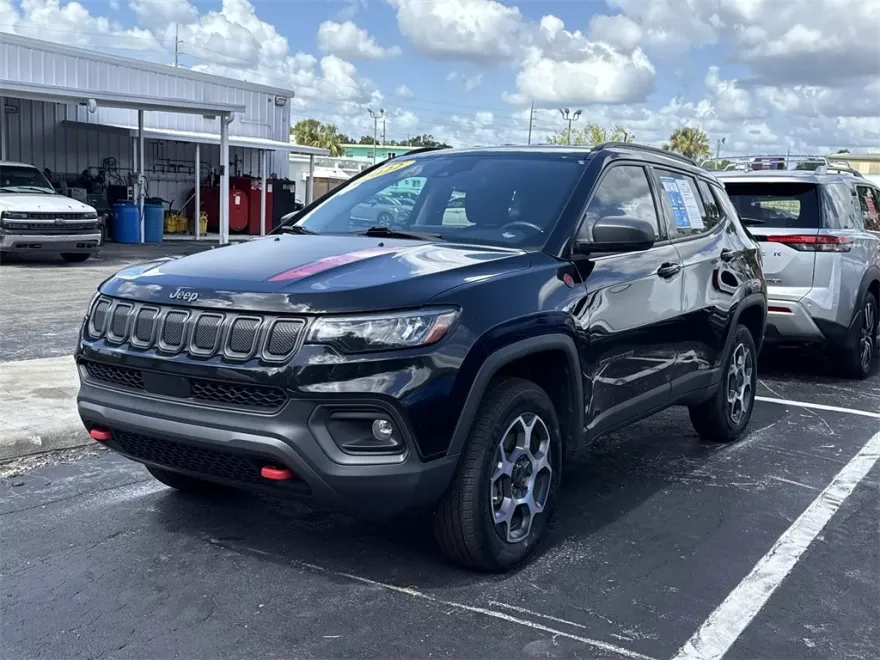 2022 Jeep Compass Trailhawk photo 1