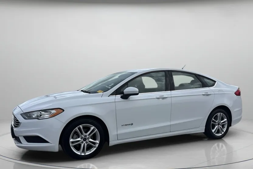 2018 Ford Fusion Hybrid S photo 1