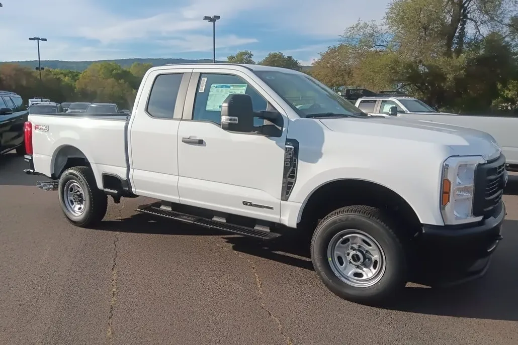 2026 Ford F-250 photo 1