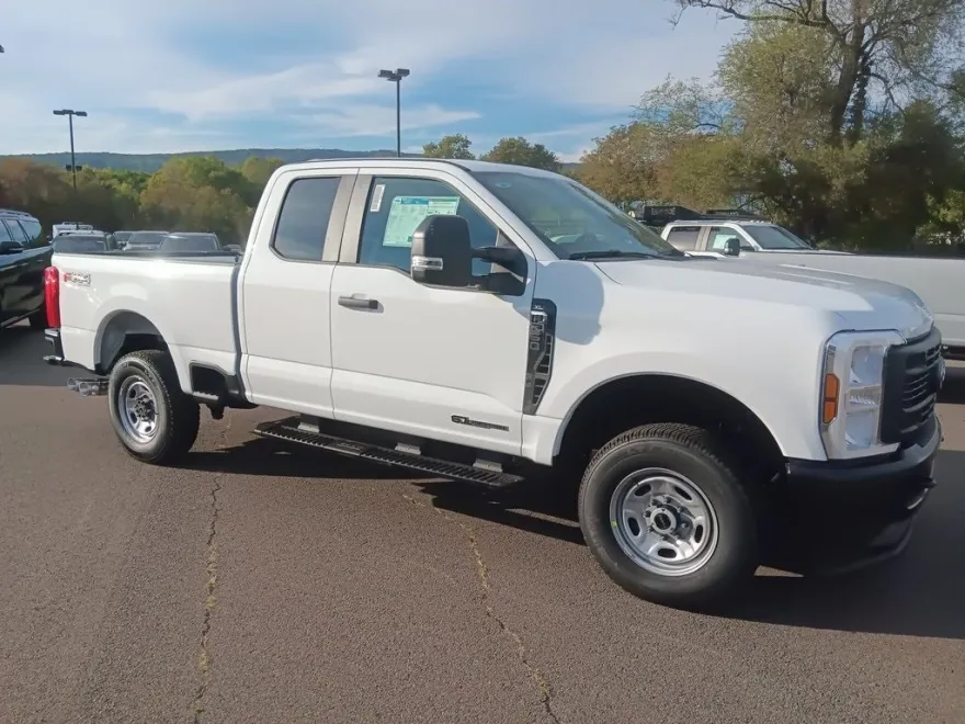 2026 Ford F-250 photo 1