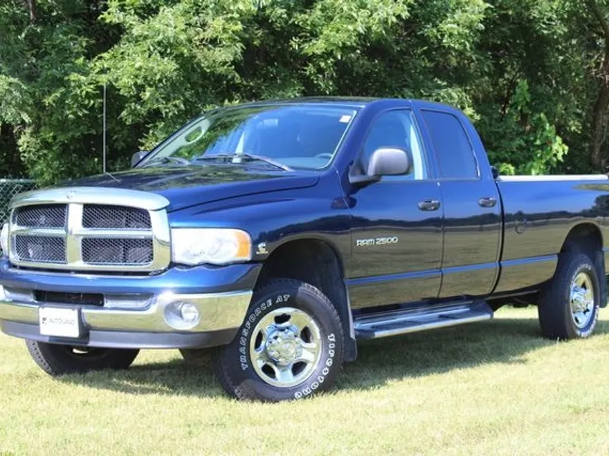 2003 Dodge Ram SLT photo 1