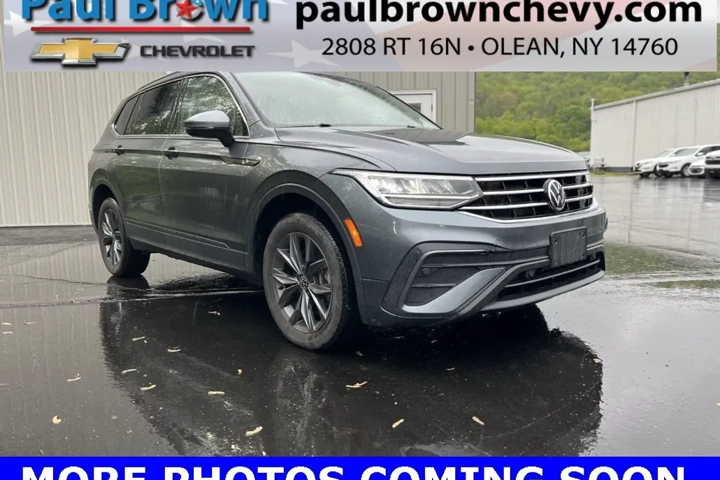 2022 Volkswagen Tiguan SE photo 1