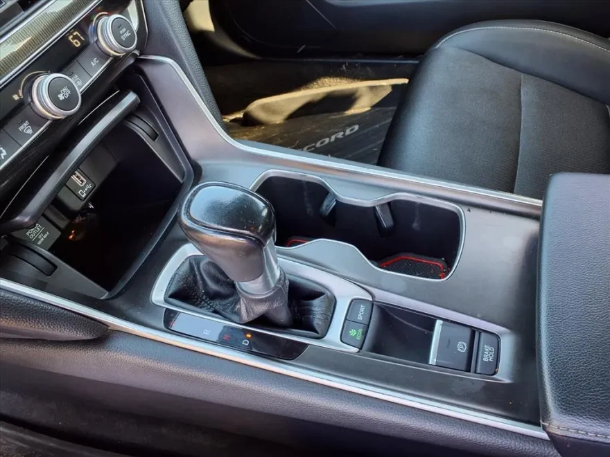2018 Honda Accord Sport 1.5T photo 1