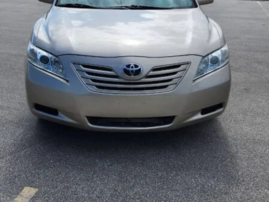 2007 Toyota Camry LE photo 1