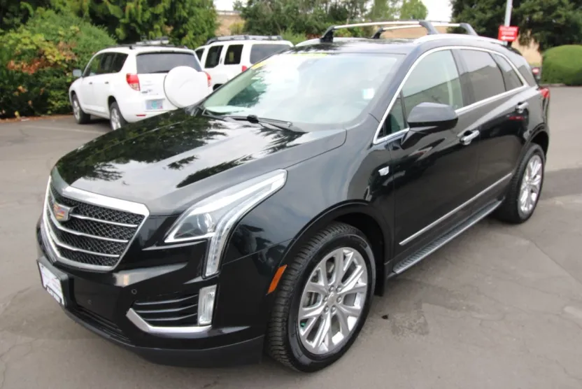 2018 Cadillac XT5 Luxury photo 1