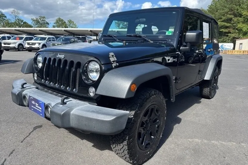 2016 Jeep Wrangler Unlimited Sport photo 1