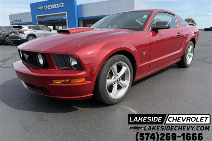 2008 Ford Mustang GT photo 1