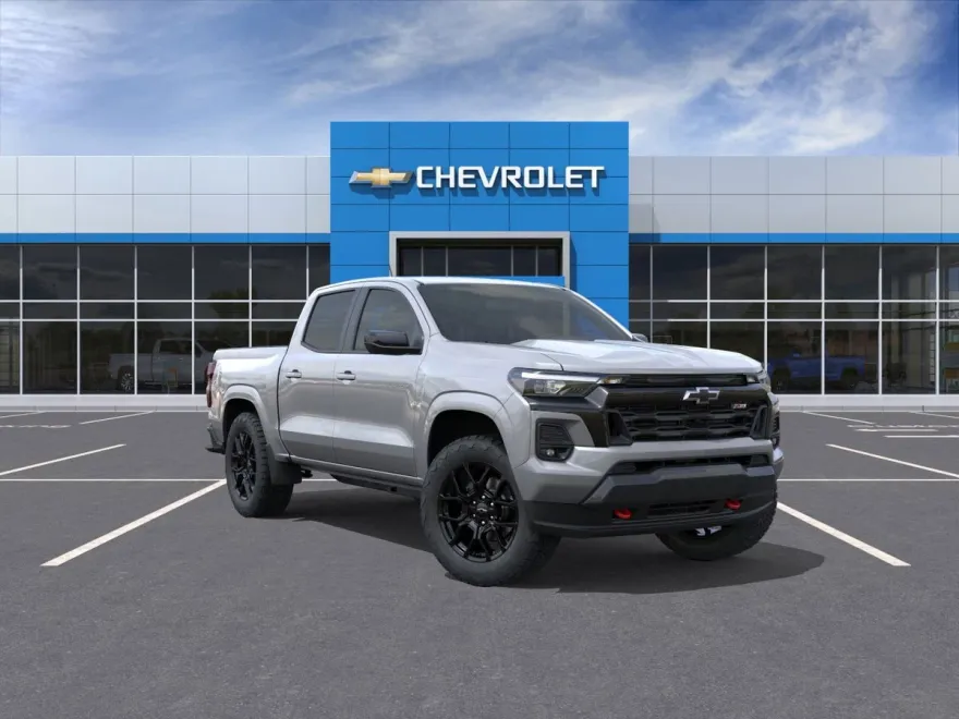 2025 Chevrolet Colorado Z71 photo 1