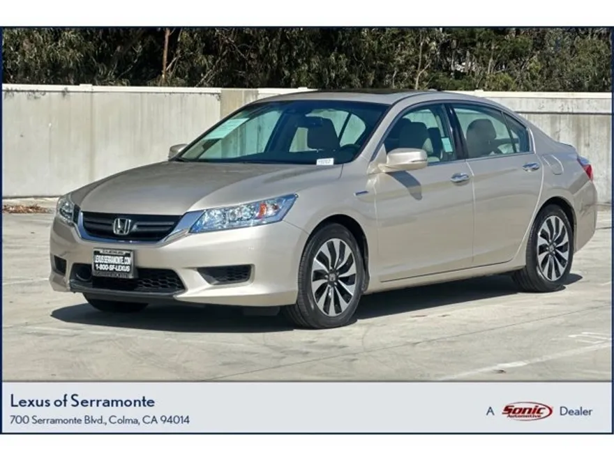 2014 Honda Accord Hybrid Touring photo 1