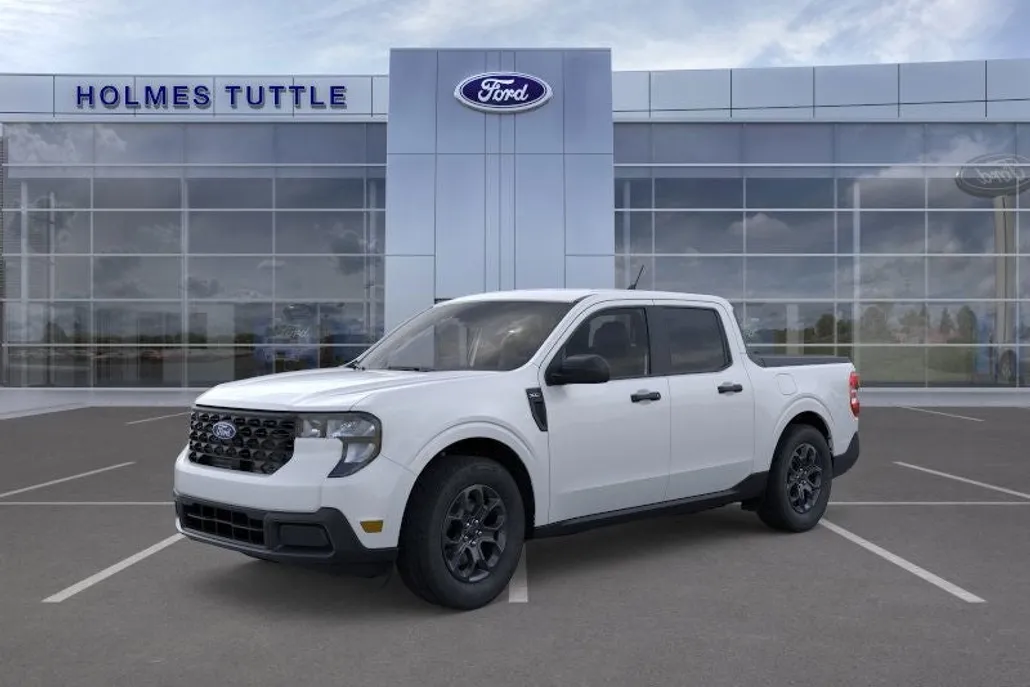 2025 Ford Maverick XLT photo 1