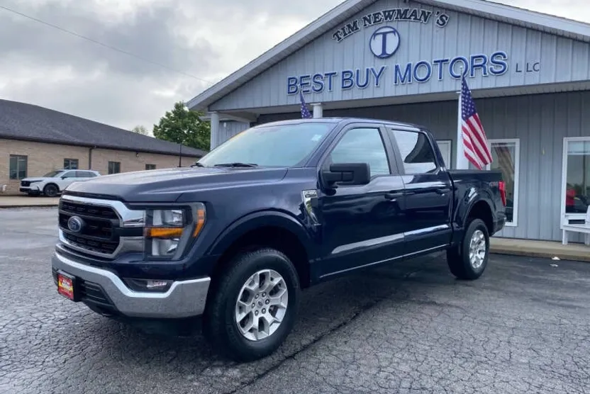 2023 Ford F-150 XLT photo 1