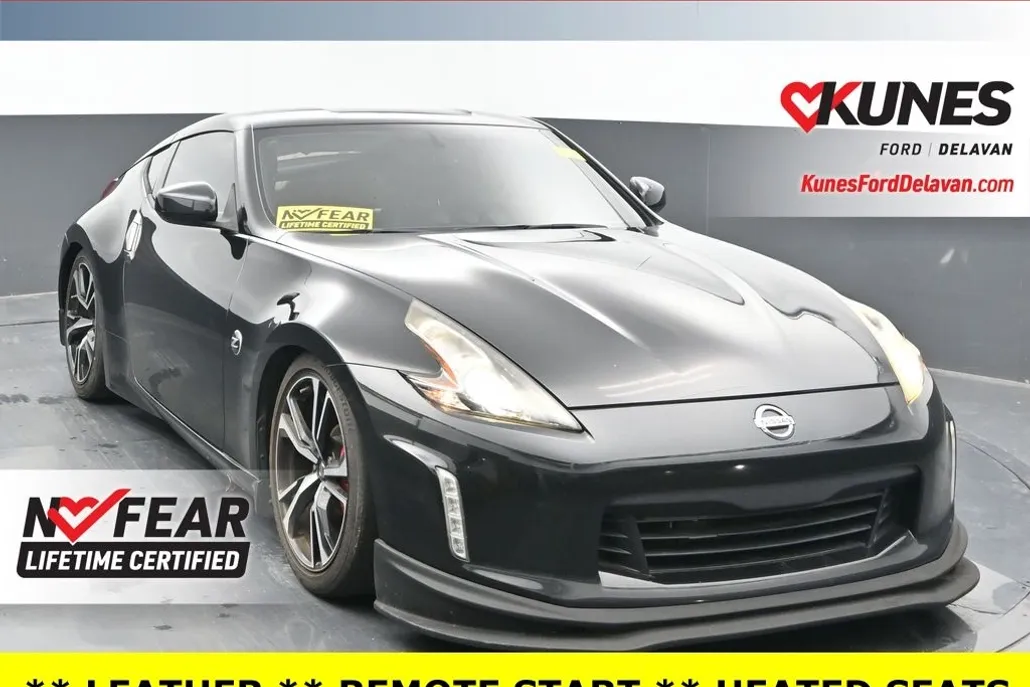 2019 Nissan 370Z Sport photo 1