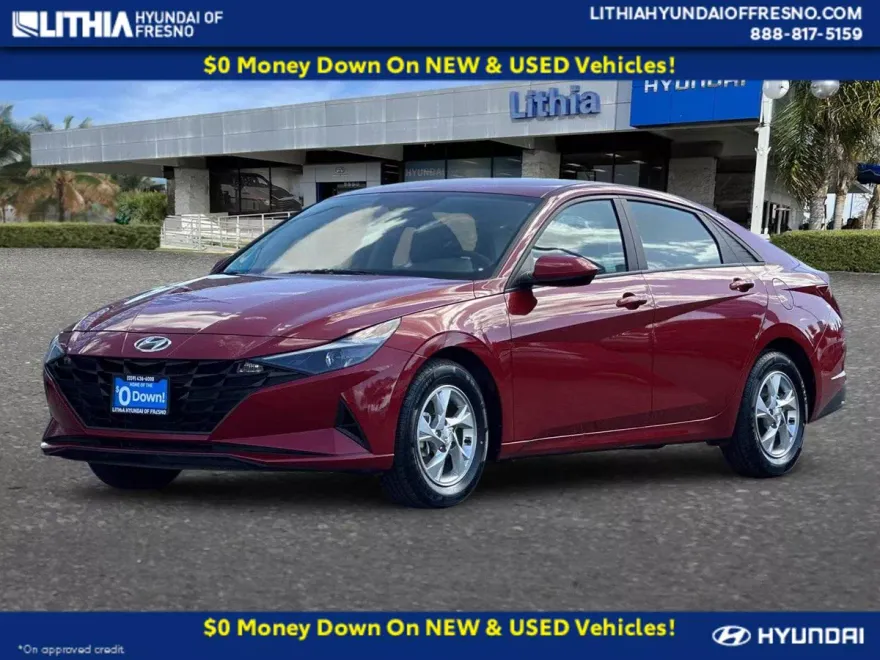 2023 Hyundai Elantra SE photo 1