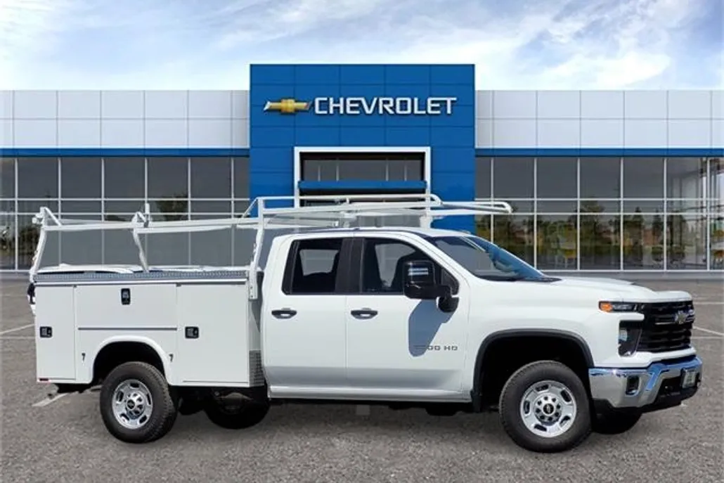 2024 Chevrolet Silverado 2500HD Work Truck photo 1