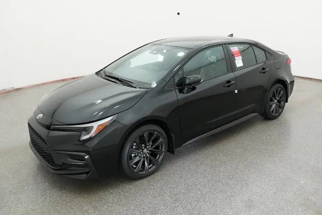 2026 Toyota Corolla SE photo 1