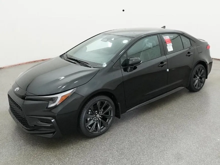 2026 Toyota Corolla SE photo 1