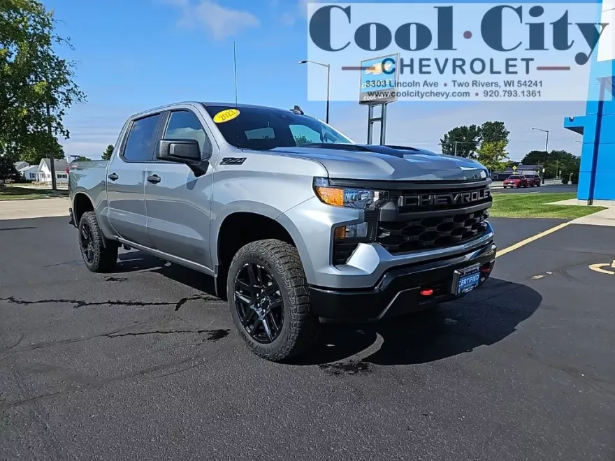 2023 Chevrolet Silverado 1500 Custom Trail Boss photo 1