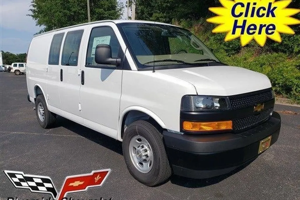2025 Chevrolet Express Cargo 2500 photo 1