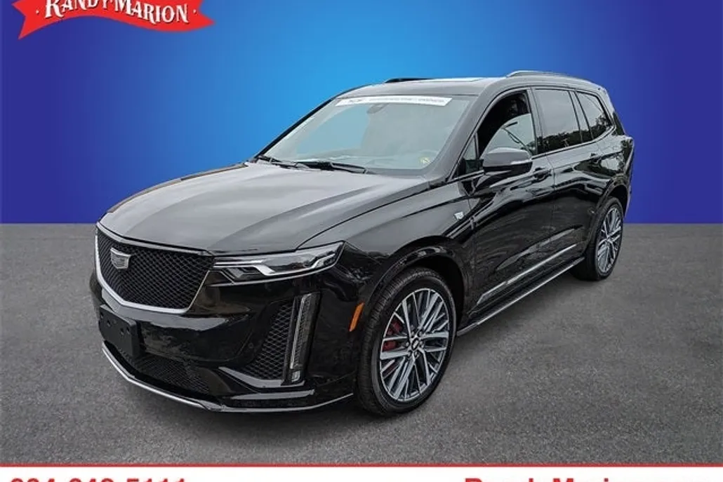 2024 Cadillac XT6 Sport photo 1