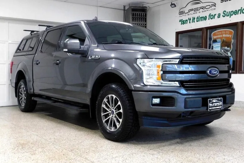 2019 Ford F-150 Lariat photo 1
